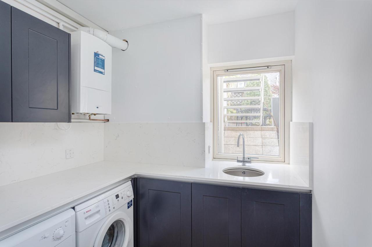 3 Bedroom Jesus Green Townhouse With Parking Cambridge  Exterior photo